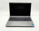 DELL Latitude 5520 Core I5-1135G7 2.4 Ghz 8GB 256GB M.2-2280 Webcam LCD UHD 15.6 Win 11 Pro - D1106261SP Grado B